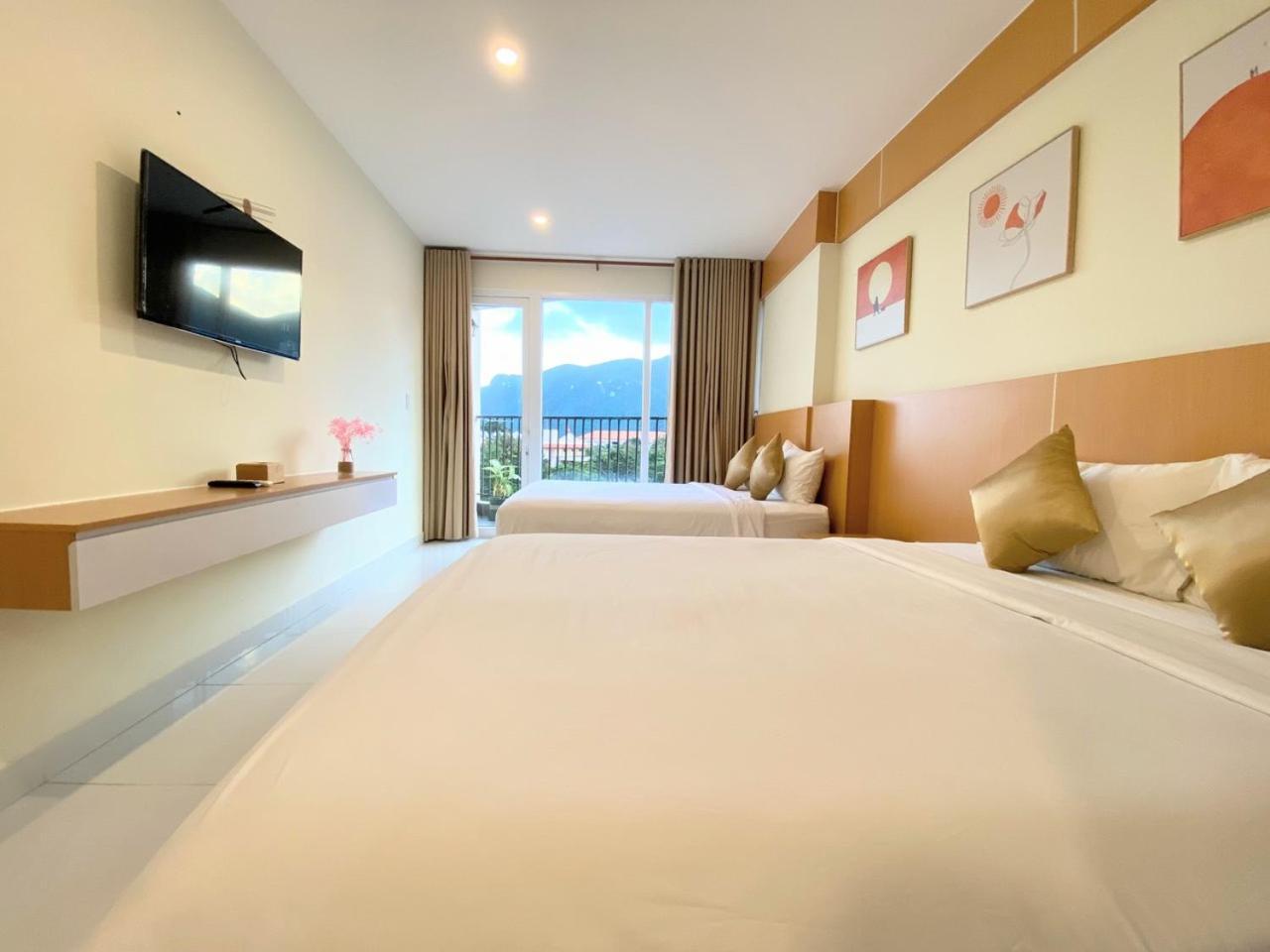 Conson Hotel Chi Khu Co Ong Extérieur photo