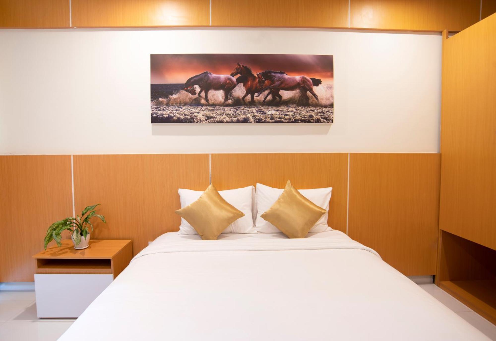 Conson Hotel Chi Khu Co Ong Extérieur photo