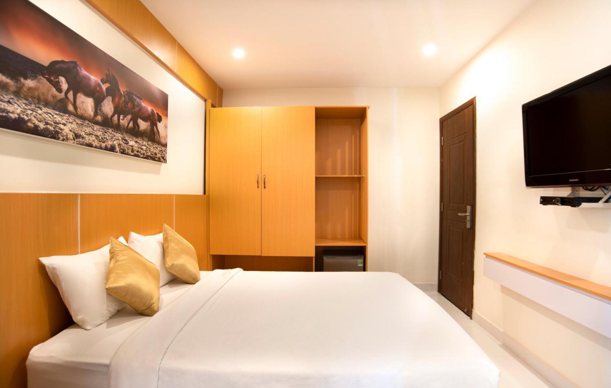 Conson Hotel Chi Khu Co Ong Extérieur photo