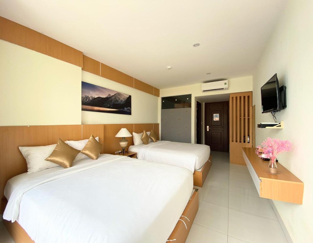 Conson Hotel Chi Khu Co Ong Extérieur photo