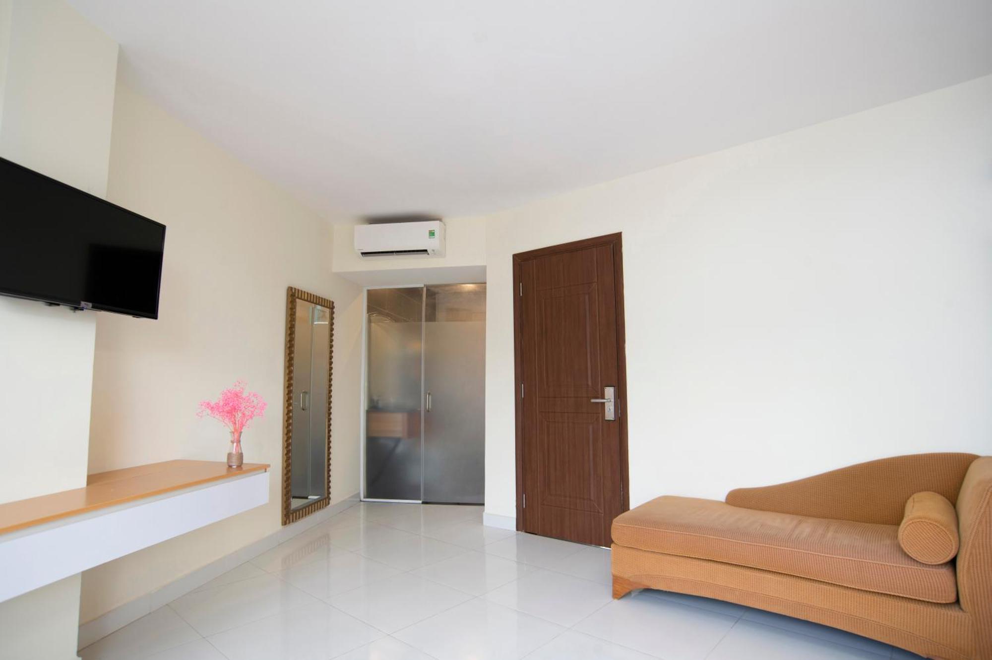 Conson Hotel Chi Khu Co Ong Extérieur photo