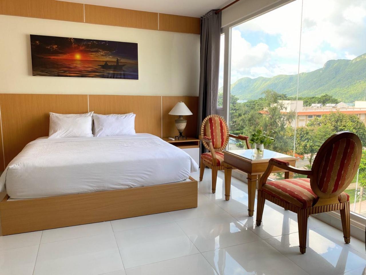 Conson Hotel Chi Khu Co Ong Extérieur photo