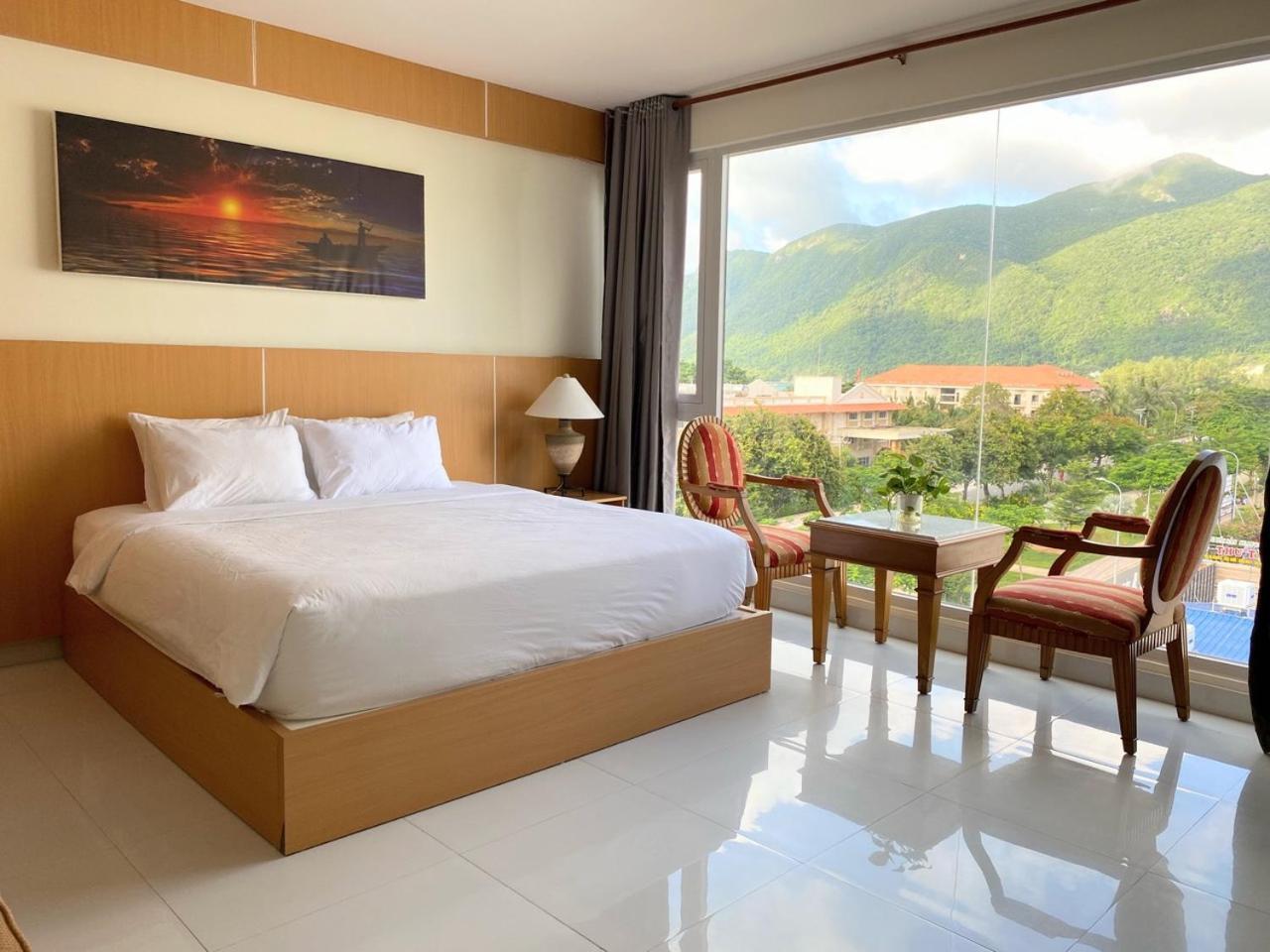 Conson Hotel Chi Khu Co Ong Extérieur photo