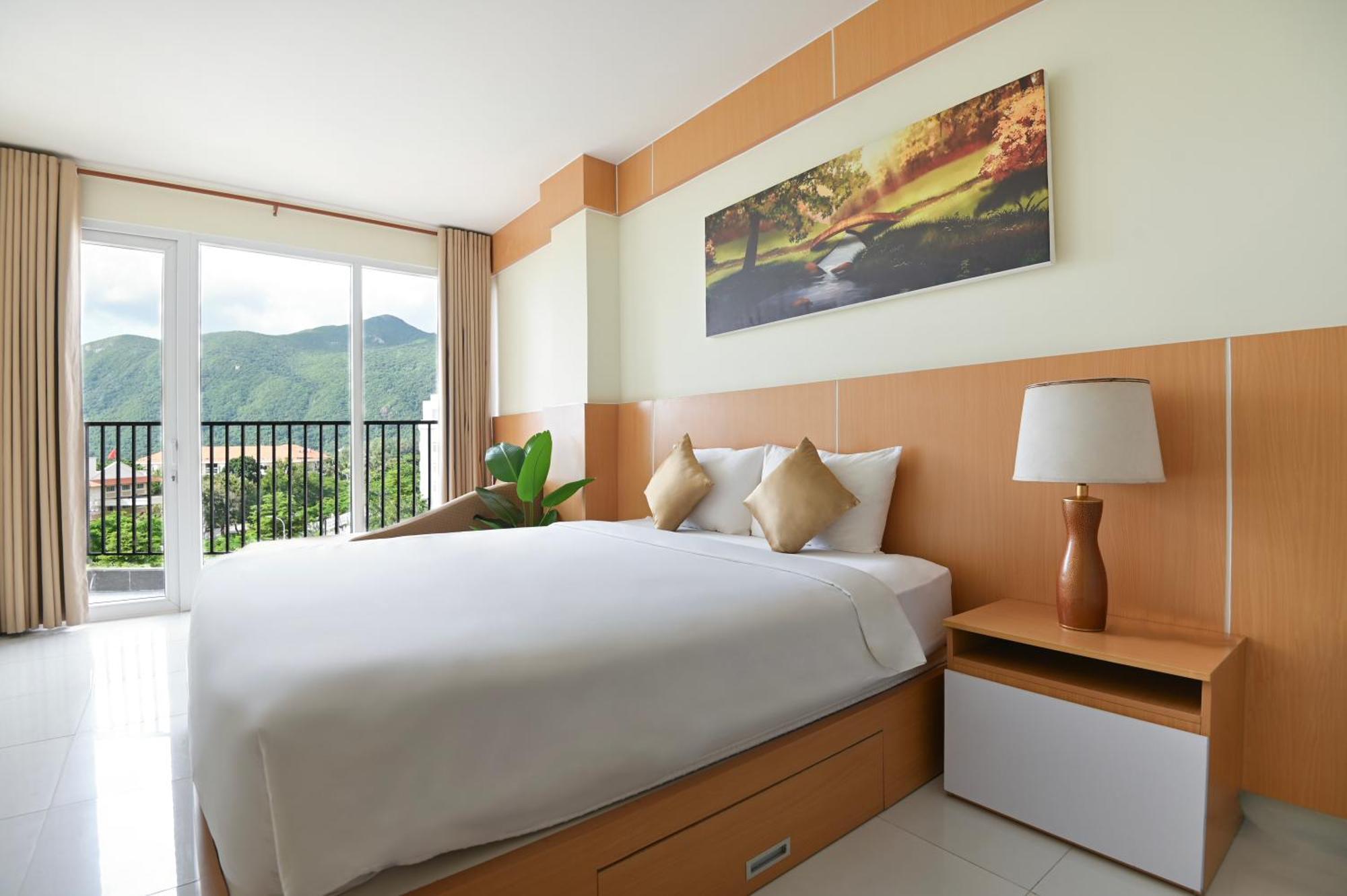 Conson Hotel Chi Khu Co Ong Extérieur photo